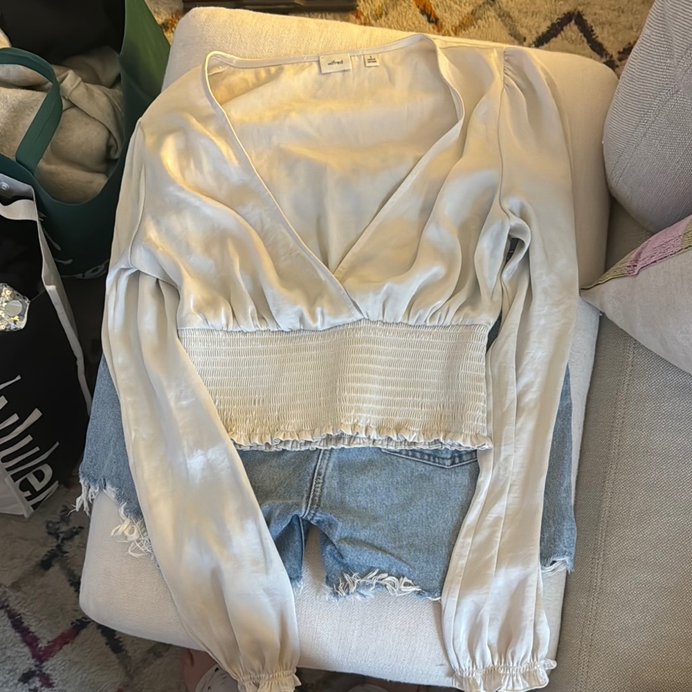 Elegant Cream V-Neck Women's Top